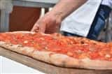 a pizza di Tramonti: dalla Costiera Amalfitana alla conquista del mondo - Locali d&#39;Autore